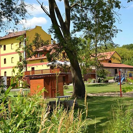 Penzion Mlyn Sedlec Седлец Екстериор снимка